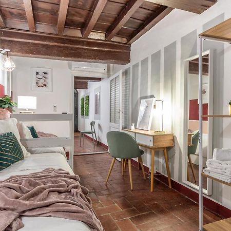 Wine Apartments Florence Ciliegiolo מראה חיצוני תמונה