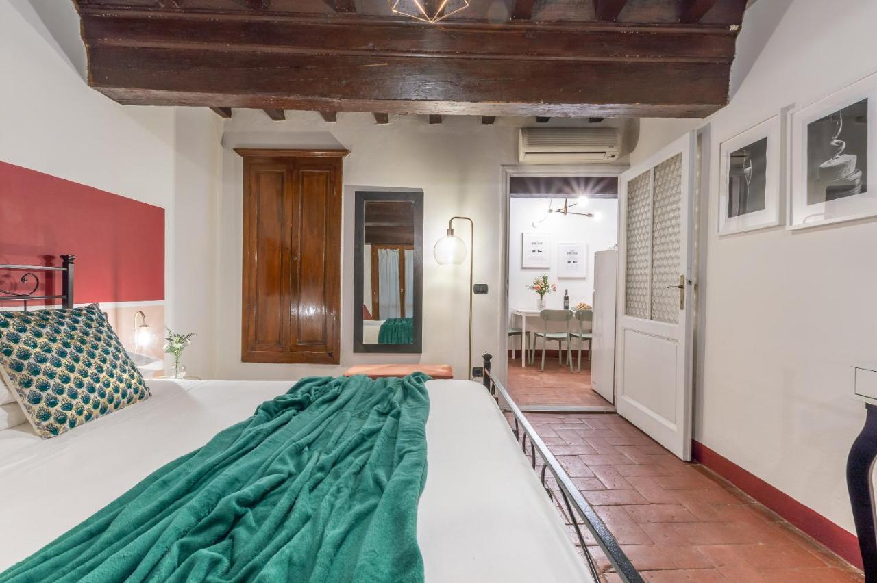 Wine Apartments Florence Ciliegiolo מראה חיצוני תמונה