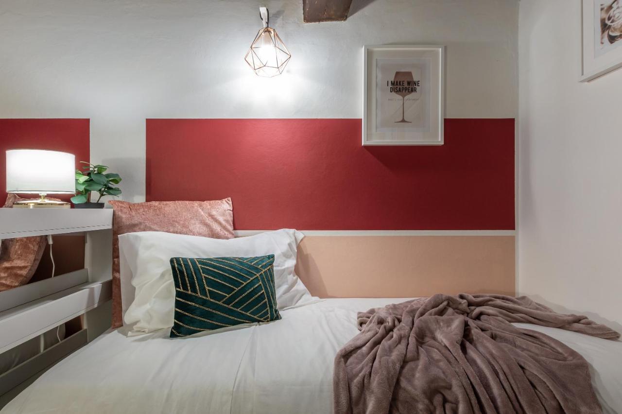 Wine Apartments Florence Ciliegiolo מראה חיצוני תמונה