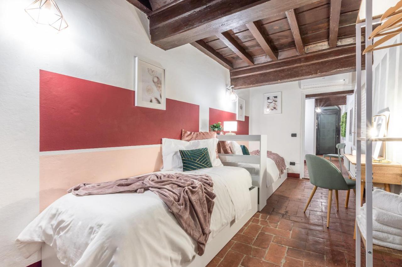 Wine Apartments Florence Ciliegiolo מראה חיצוני תמונה